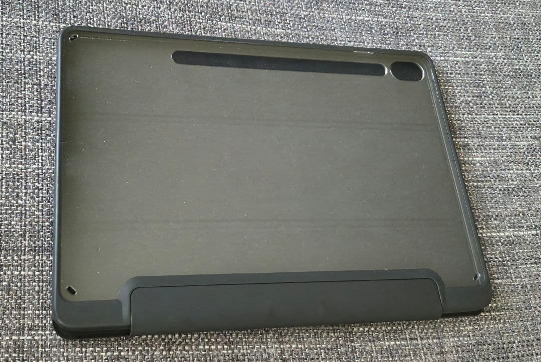 【美品】Galaxy Tab S9 FE（ガラスフィルム貼り付け済、ケース付き）