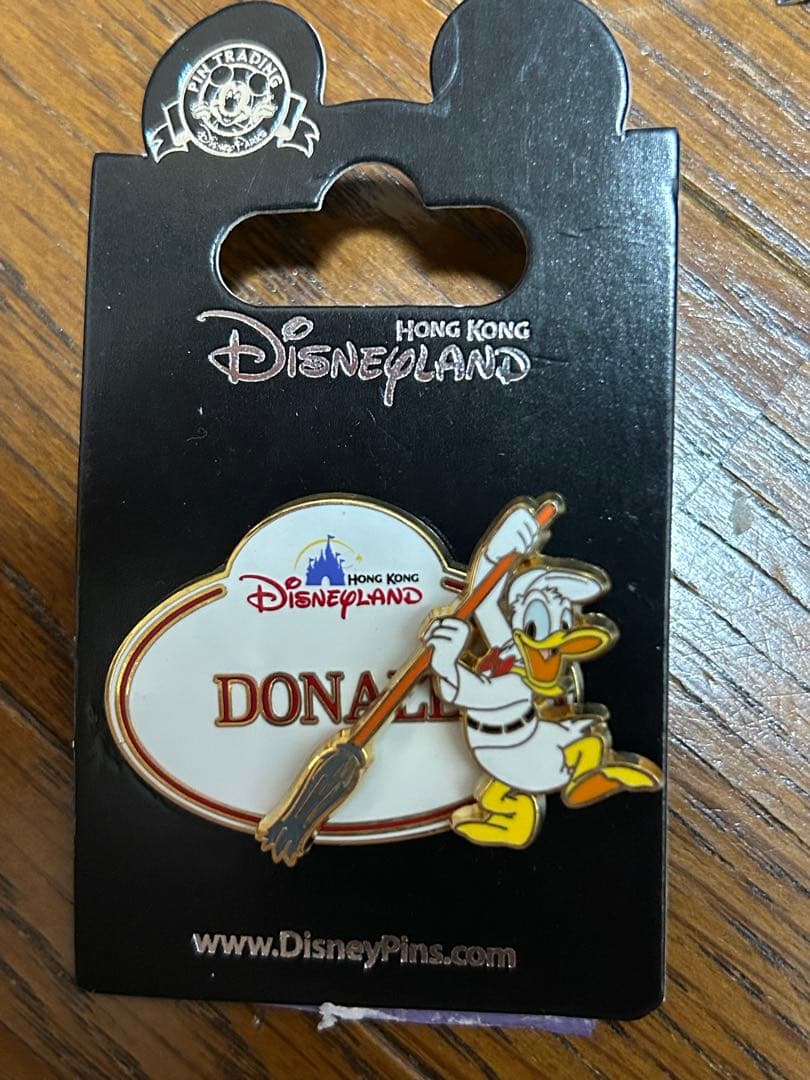 HKDL ドナデジ　ピンバッジ　セット　香港ディズニー