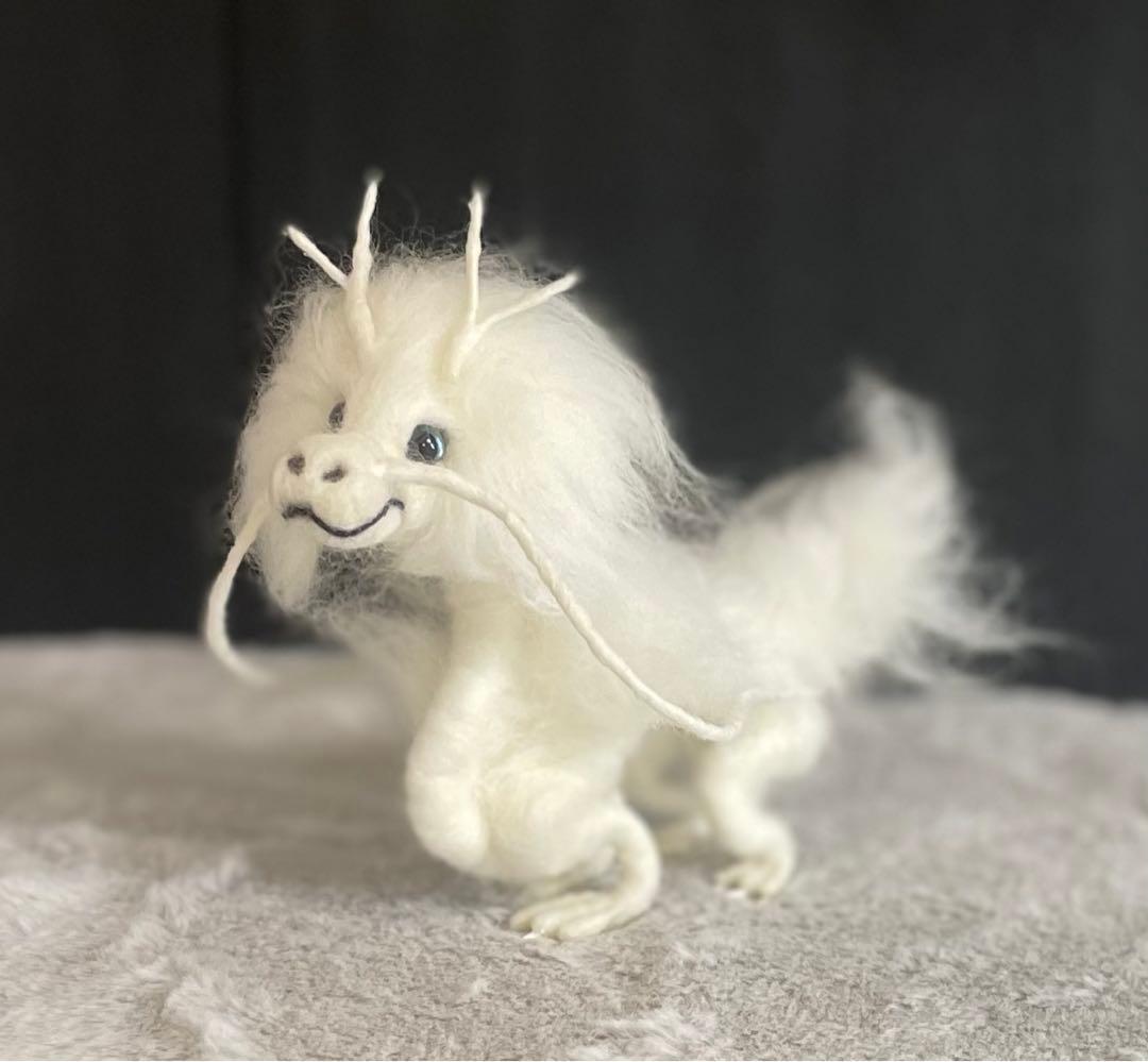 羊毛フェルト　ハンドメイド　龍オーダー受付専用
