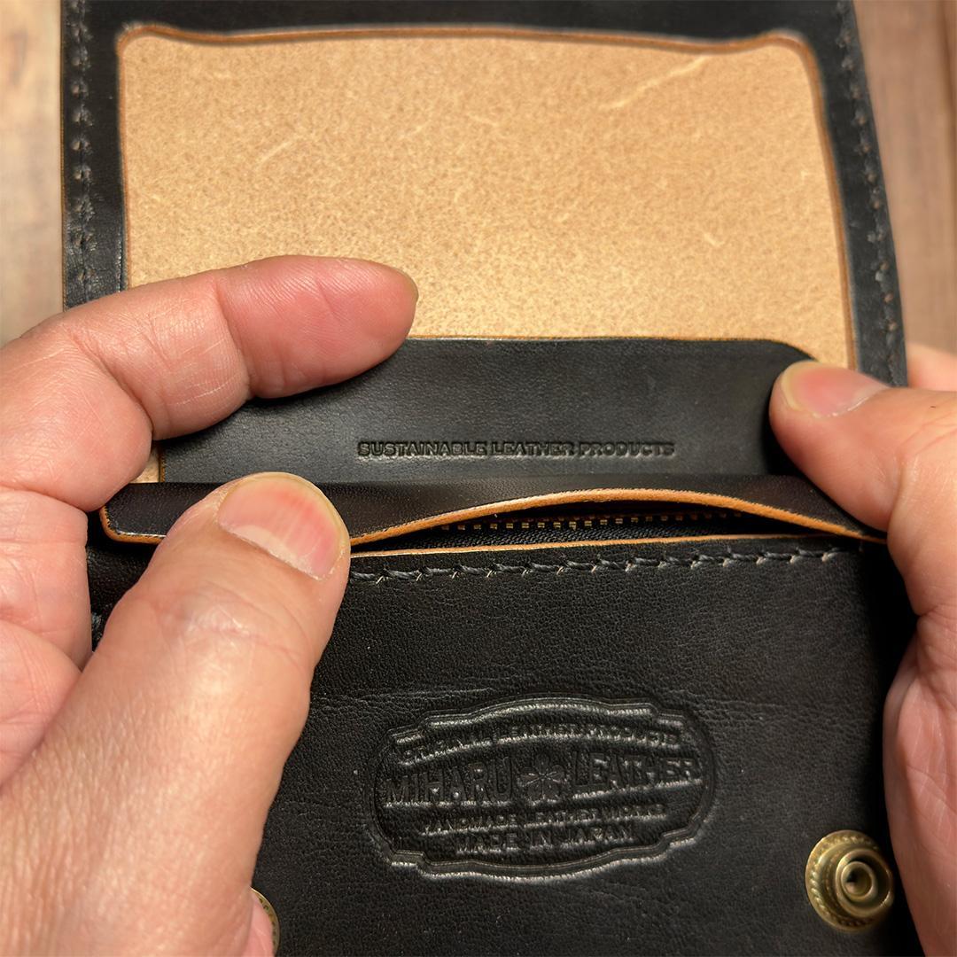 昭南本ヌメ使用のお札を折らずに収納できるショートトラッカーウォレット