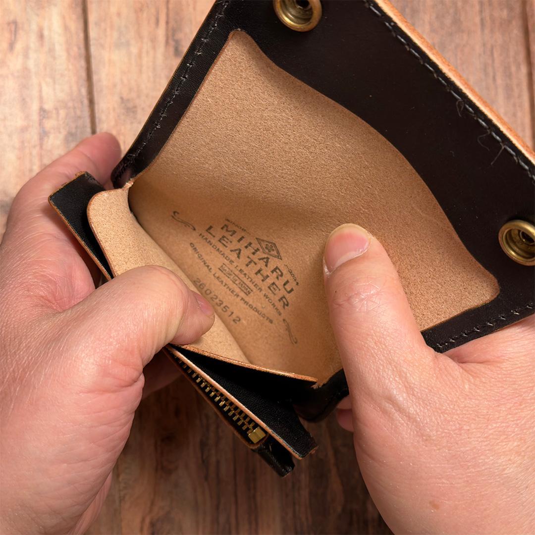 昭南本ヌメ使用のお札を折らずに収納できるショートトラッカーウォレット