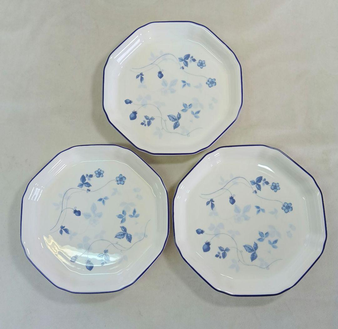 　ストロベリーブルー　プレート　カップ6点セット　中皿　ケーキ皿