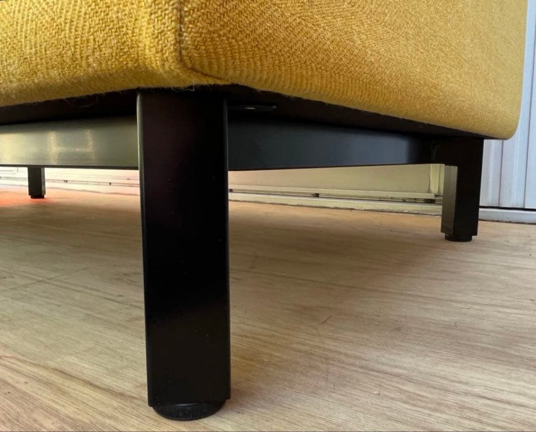 モダンスタイル　2Sソファ　ミッドセンチュリー　北欧スタイル　イエロー　2人掛け