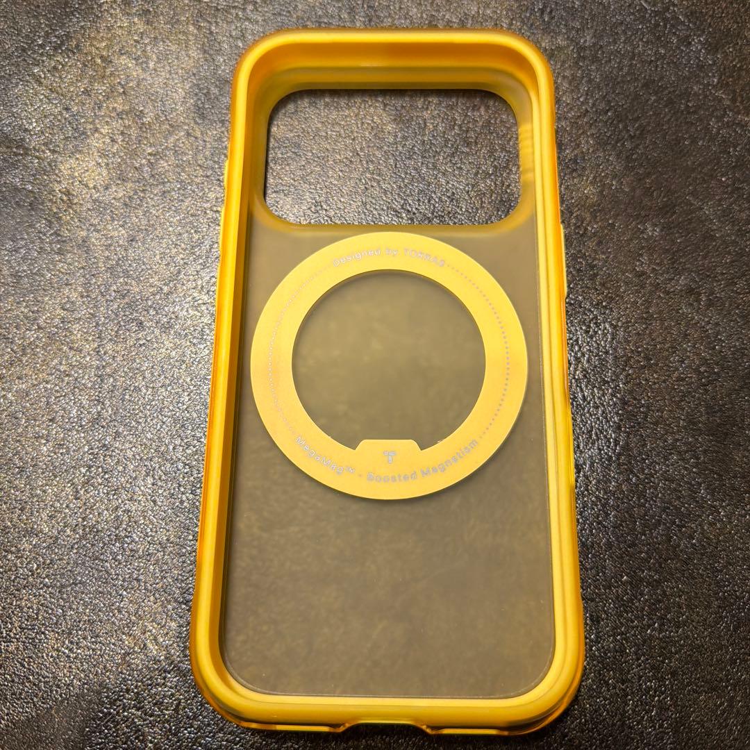 iPhone17pro TORRAS イエロー TPUマグネットケース