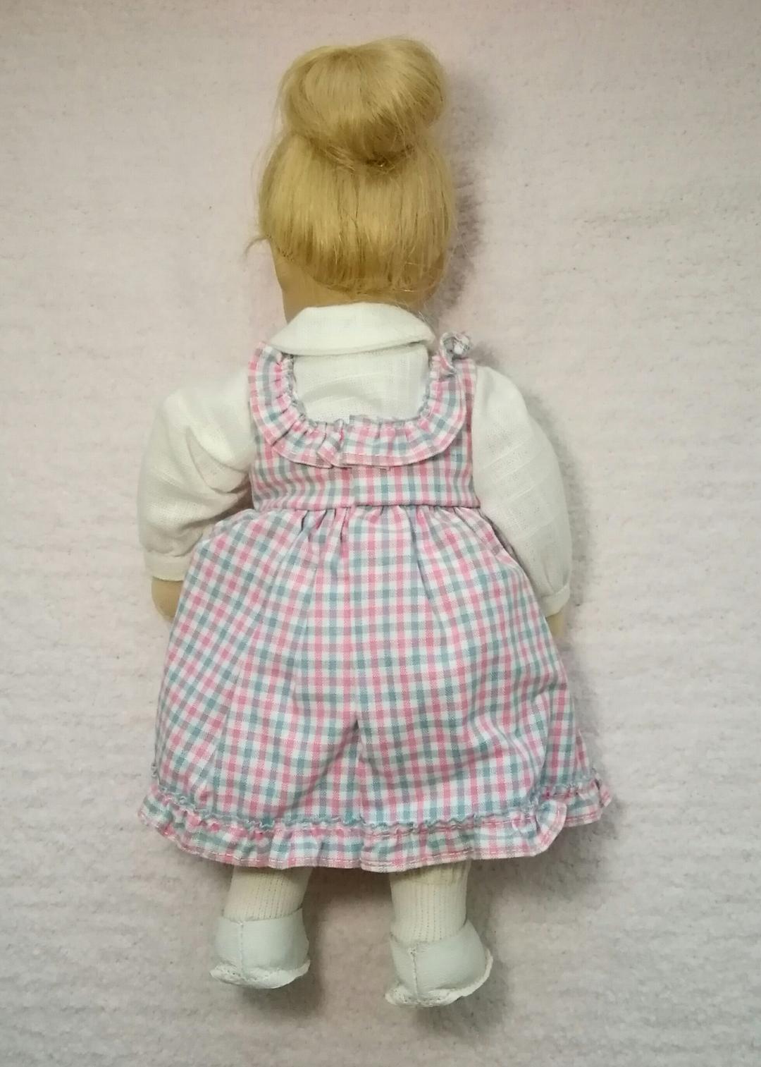 ドイツ　ケテクルーゼのお人形　25cm