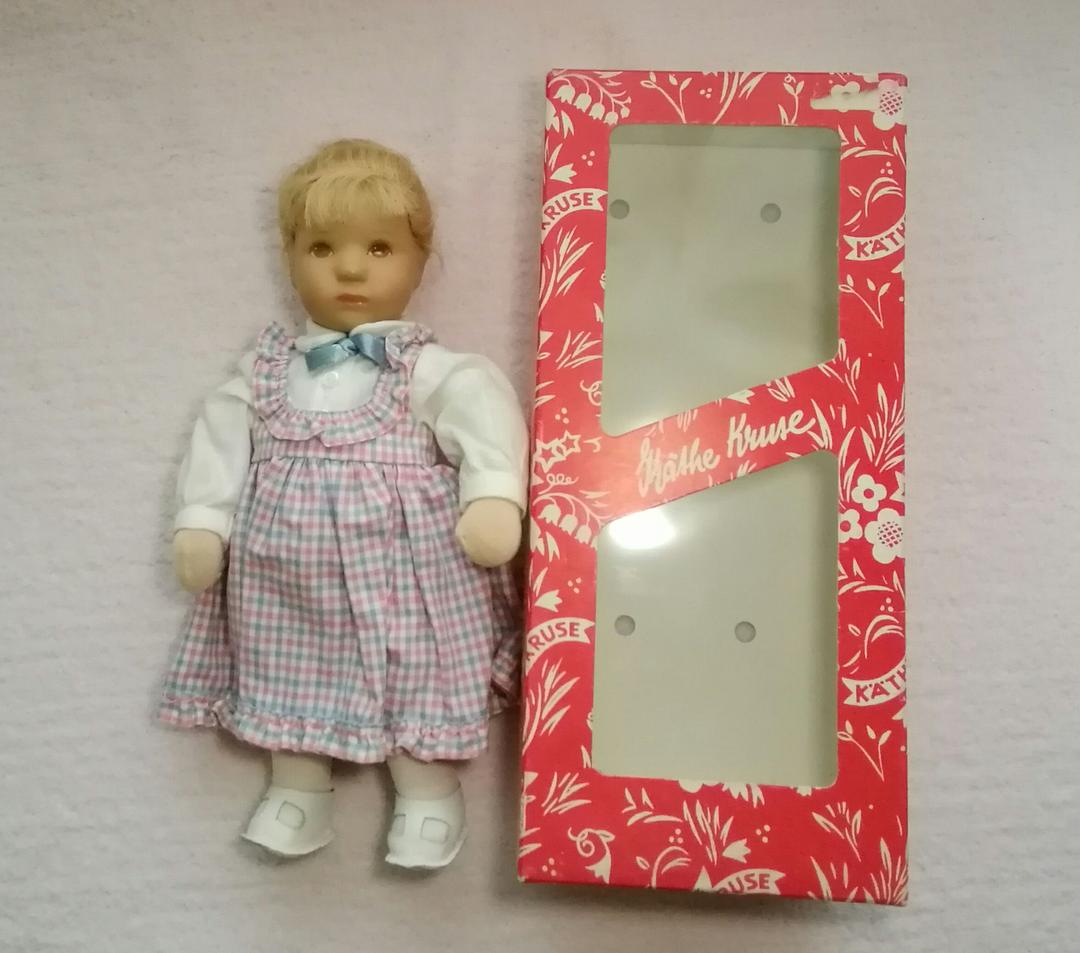 ドイツ　ケテクルーゼのお人形　25cm