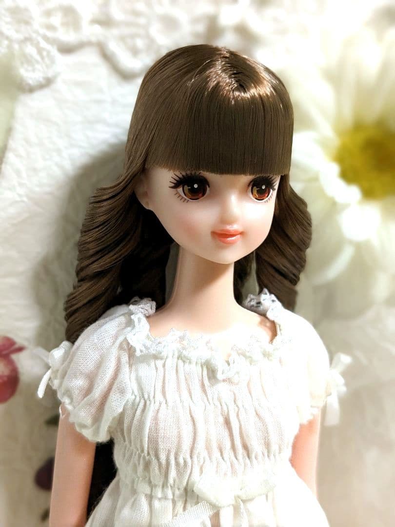 厳選　リカちゃんキャッスル　おたのしみドール　たまき　縦ロール　新品未使用　茶髪