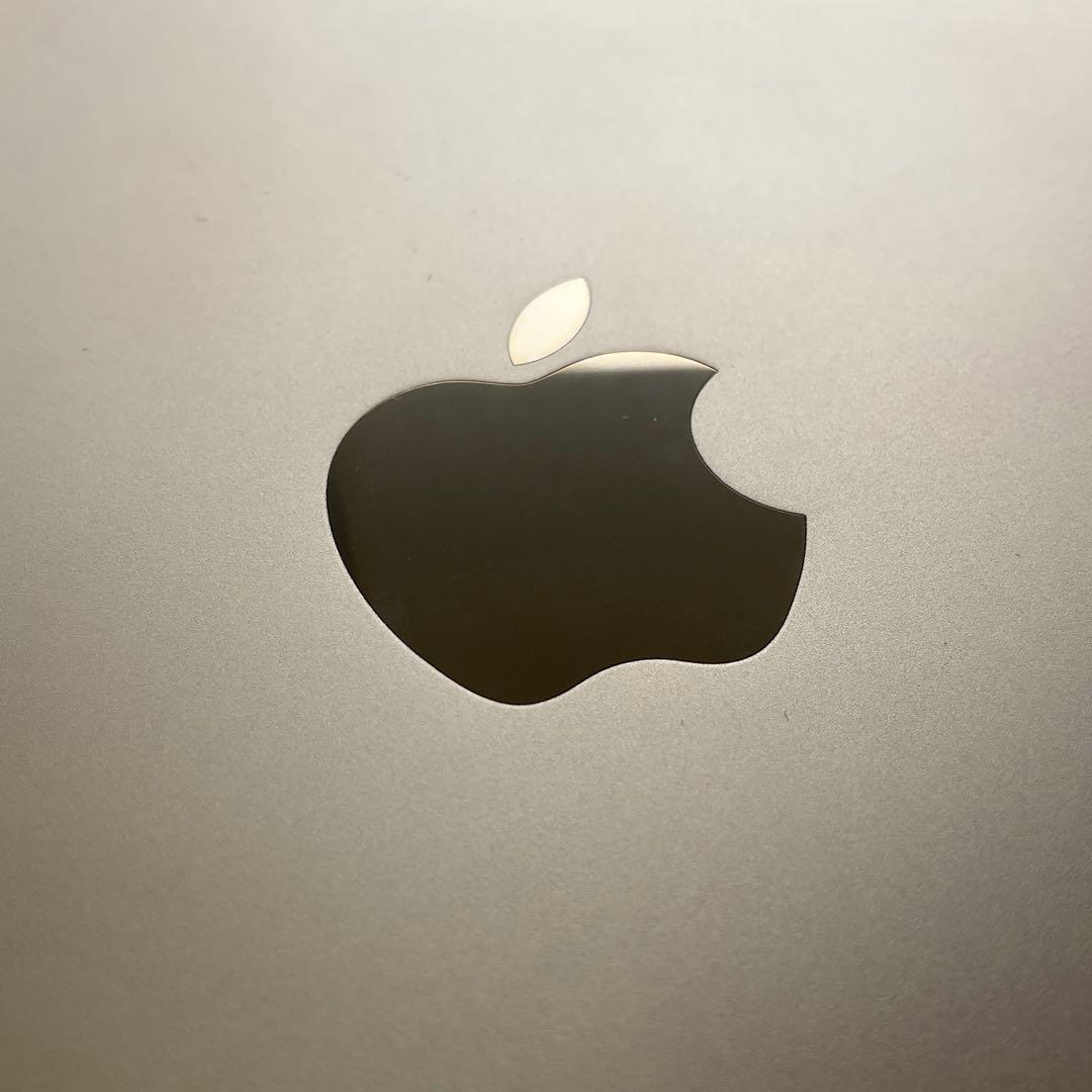 【超美品】Apple iPad 第5世代 Wi-Fi 32GB
