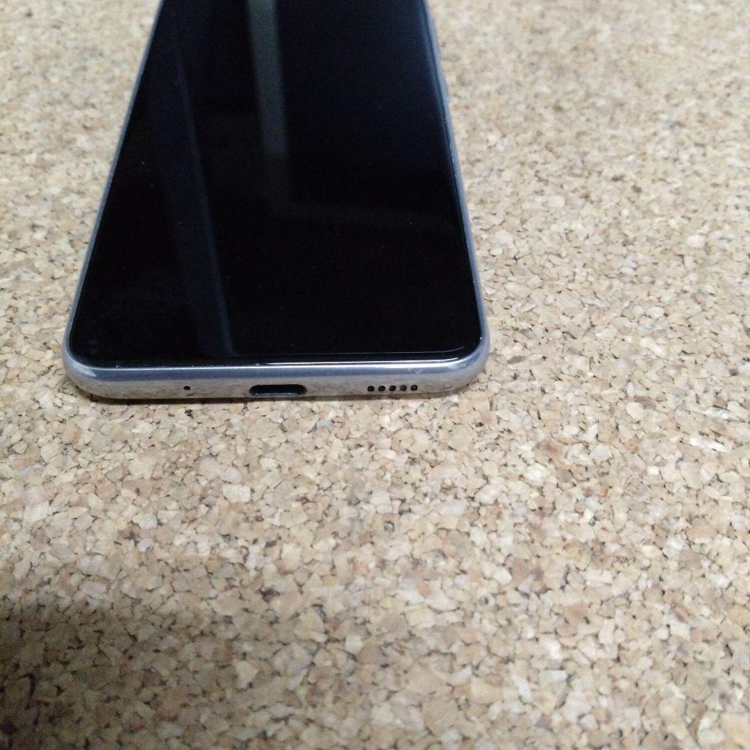 au SCV49 SAMSUNG Galaxy A21 ホワイト