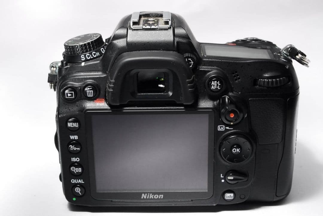 【決算セール】Nikon D7000 動作良好 高画質 高性能 ハイアマチュア