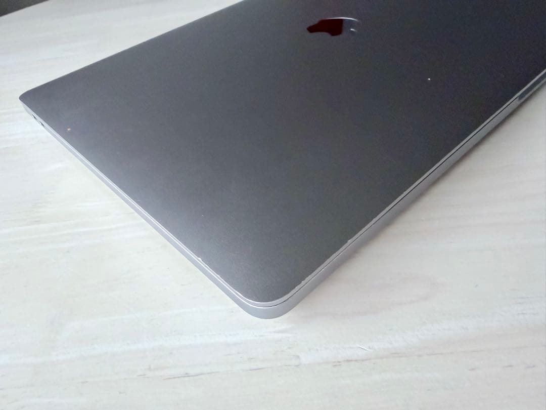 MacBook Pro 16インチ 2019 i9/16GB/1TB 箱・付属品