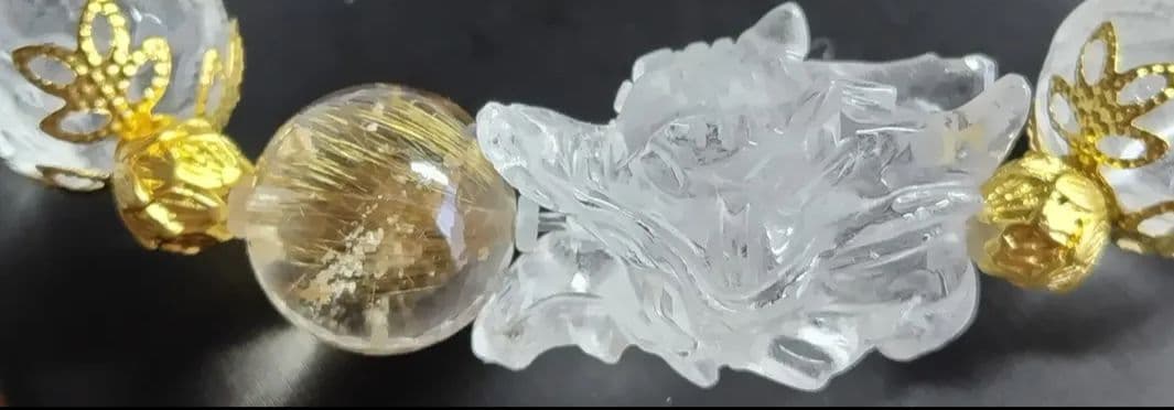 【一点物】龍頭・ガーデンルチル・龍彫り水晶デザインブレスレット(ハンドメイド)