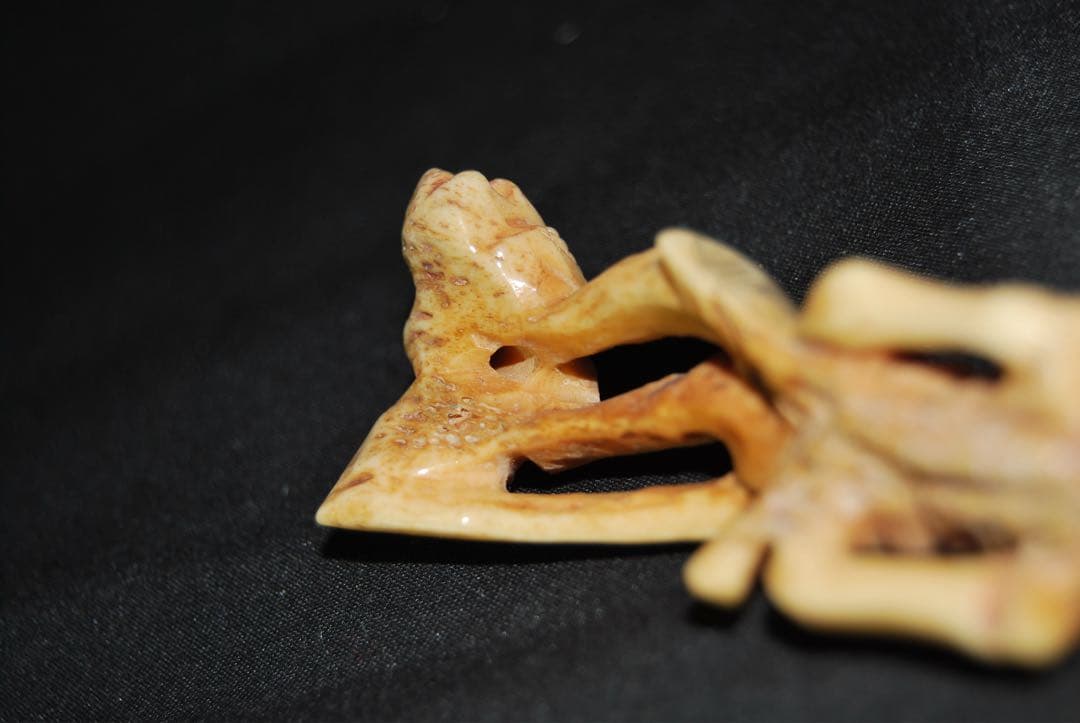 時代物　江戸期　根付　自然素材　骸骨　骨　髑髏