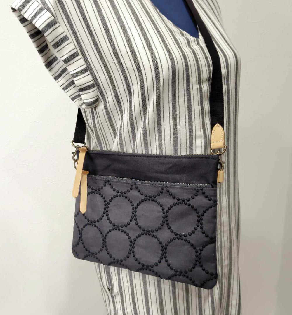 ボ*ポ様 ③ミナペルホネン/2025tambourineタンバリンチャコール/サ