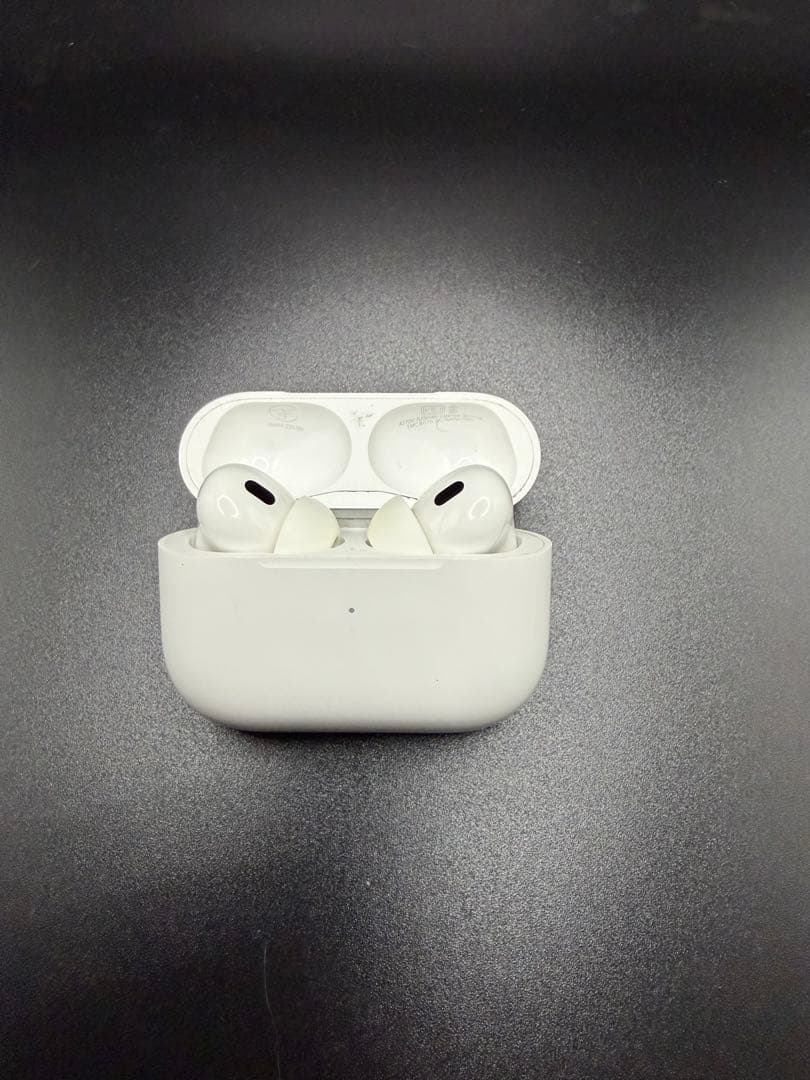 AirPods Pro第2世代 本体＋箱＋Lightningケーブル
