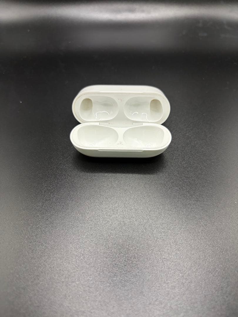 AirPods Pro第2世代 本体＋箱＋Lightningケーブル