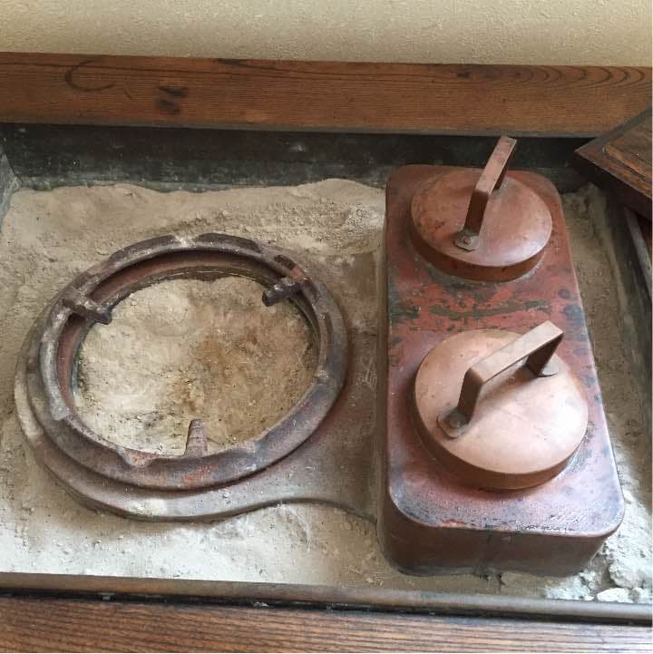 長火鉢