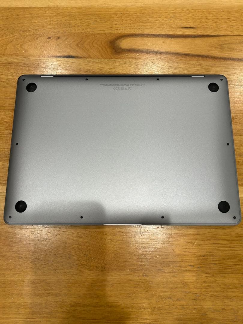 MacBook Air 2019スペースグレー　充電器付き・箱無し