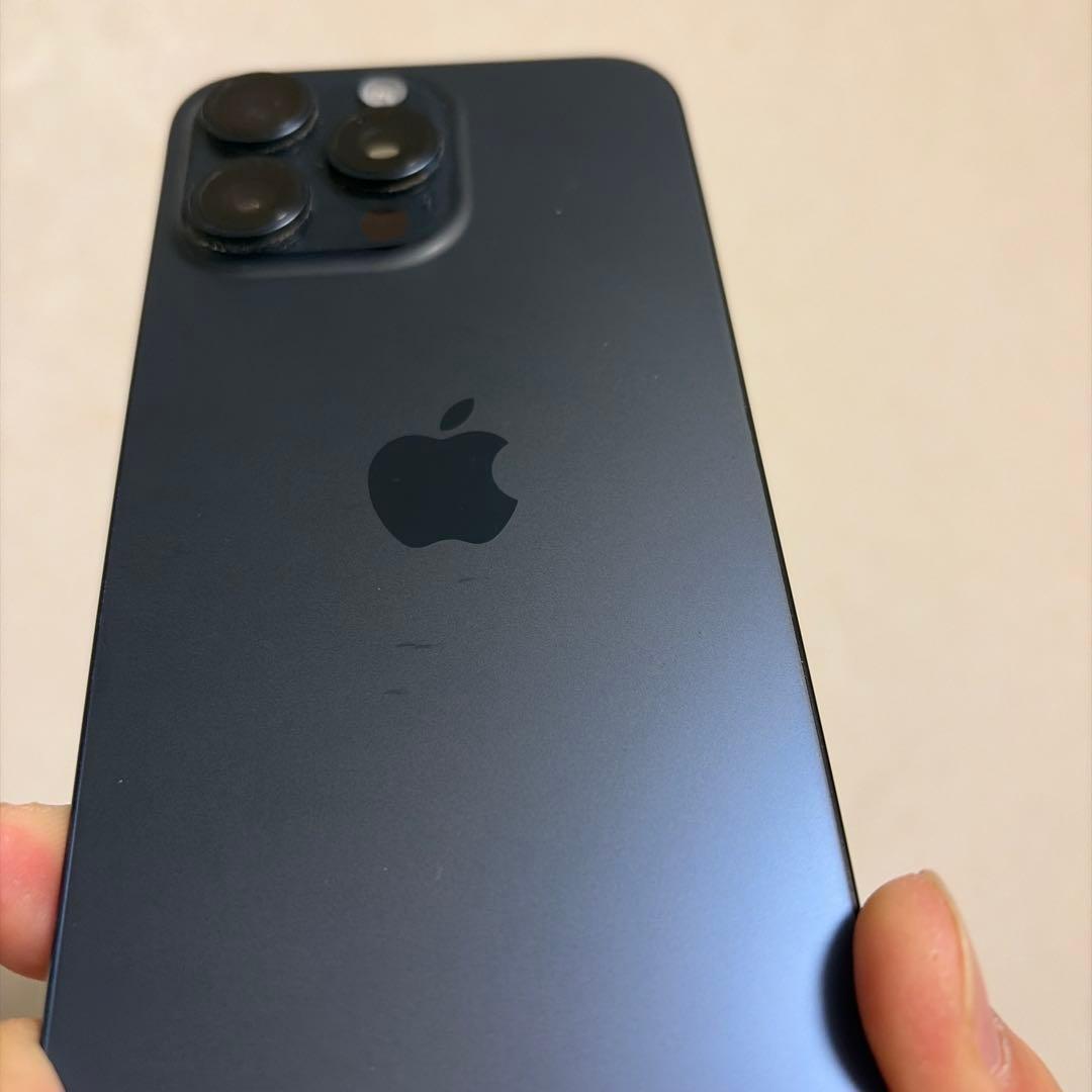 Apple iPhone 15Pro Maxブルーブラック 本体