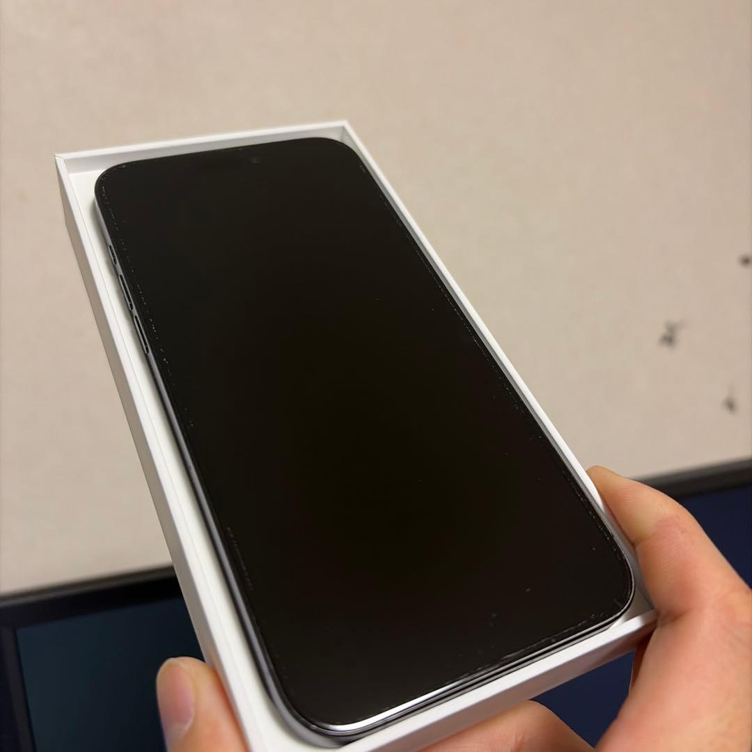 Apple iPhone 15Pro Maxブルーブラック 本体