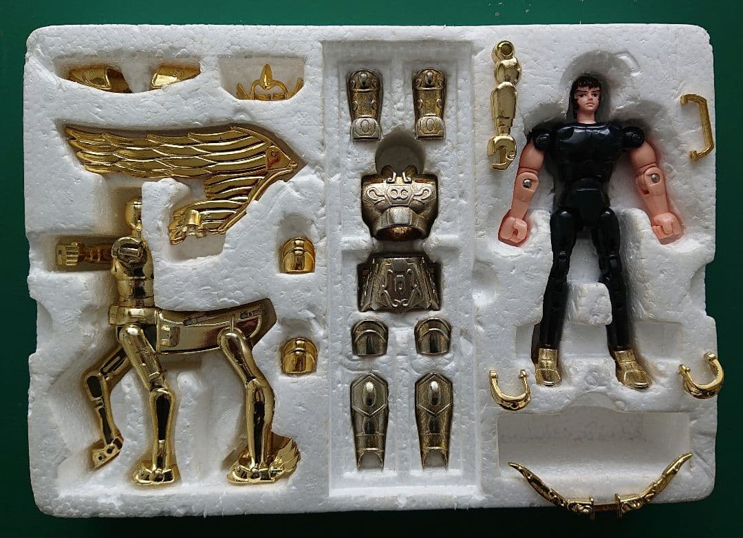 聖闘士星矢 聖闘士聖衣大系 サジタリアス クロス BANDAI 1987