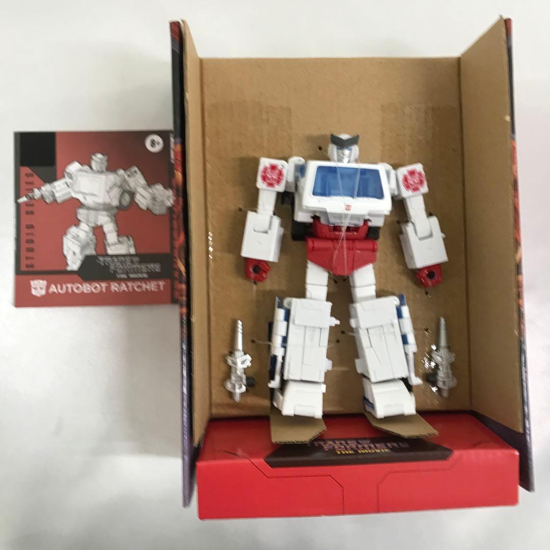 SS-117 ラチェット 「トランスフォーマー スタジオシリーズ」