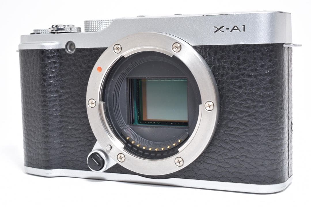 Fujifilm X-A1 ミラーレスカメラ 本体