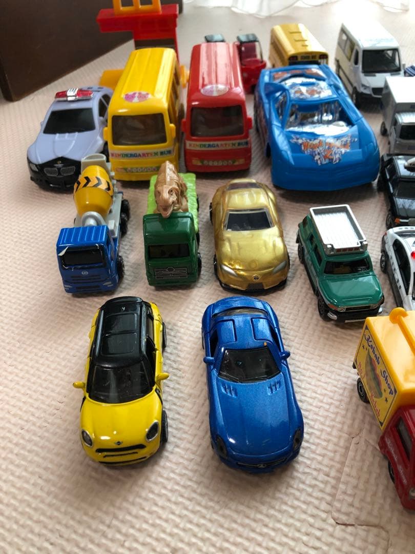 トミカ、SIKU、ハッピーセットトミカなど　まとめ売り