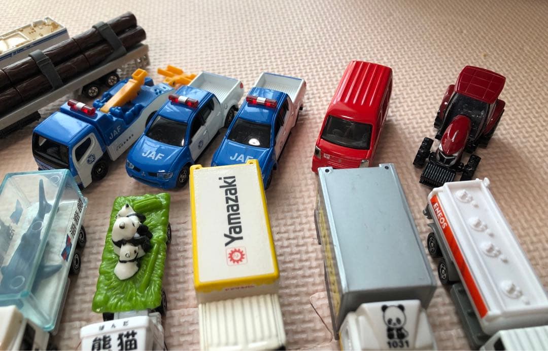 トミカ、SIKU、ハッピーセットトミカなど　まとめ売り