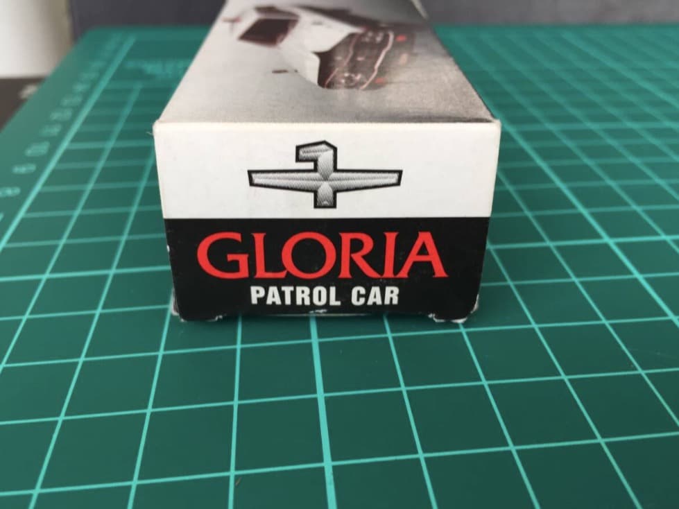 ○[ジール特注 奈良県警察 超美品激レア] トミカ 日産グロリアバン パトロール