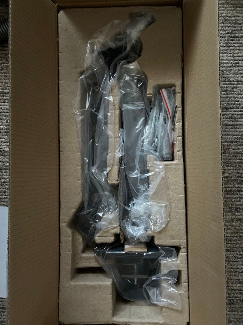 新品未使用　ergotron LXブラック ディスクモニターアーム