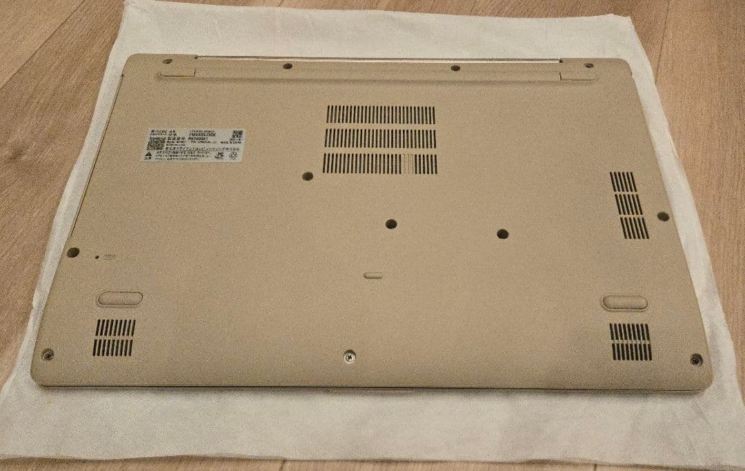【未使用】FMV LIFEBOOK AH56/J3 Ryzen7/ブルーレイ搭載