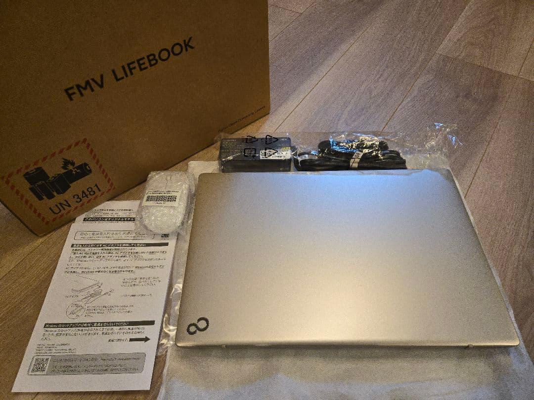 【未使用】FMV LIFEBOOK AH56/J3 Ryzen7/ブルーレイ搭載