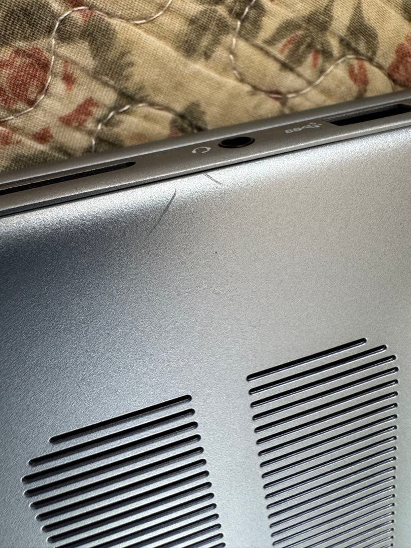 【美品】DELL Inspiron16 Ryzen 8840U 16GB 1TB