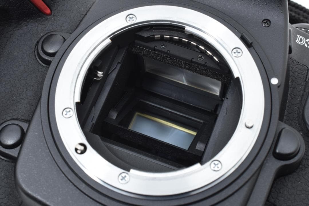 超美品 ニコン D300 ショット数 11,427枚 デジタル ボディ H207