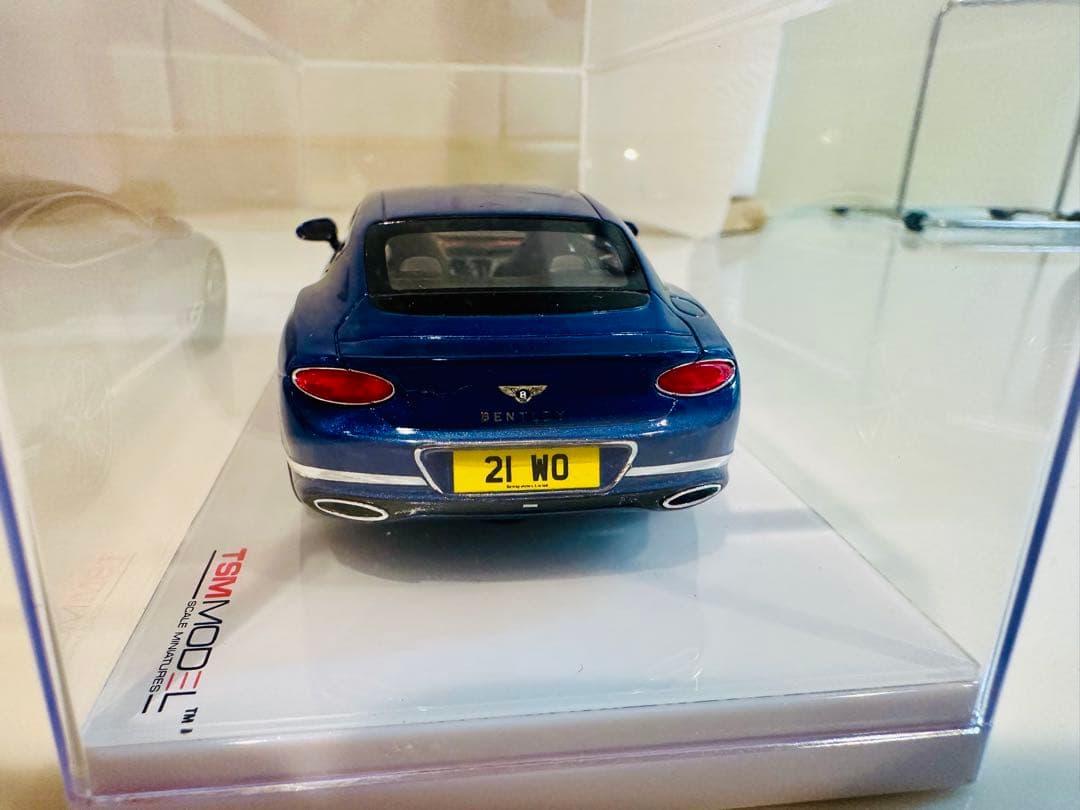 Bentley Continental GT ミニチュア