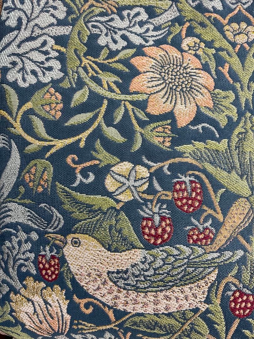 ウィリアムモリス　いちご泥棒　川島織物ジャガード織　サイドポケット付トートバッグ