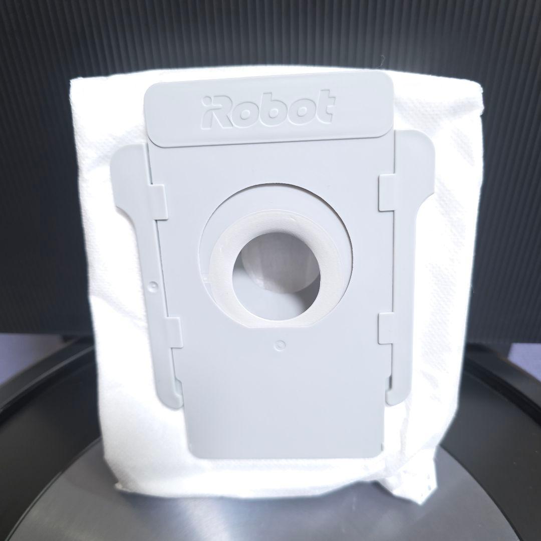 373】動作品 iRobot ルンバ j7+ ロボット掃除機本体 クリーンベース