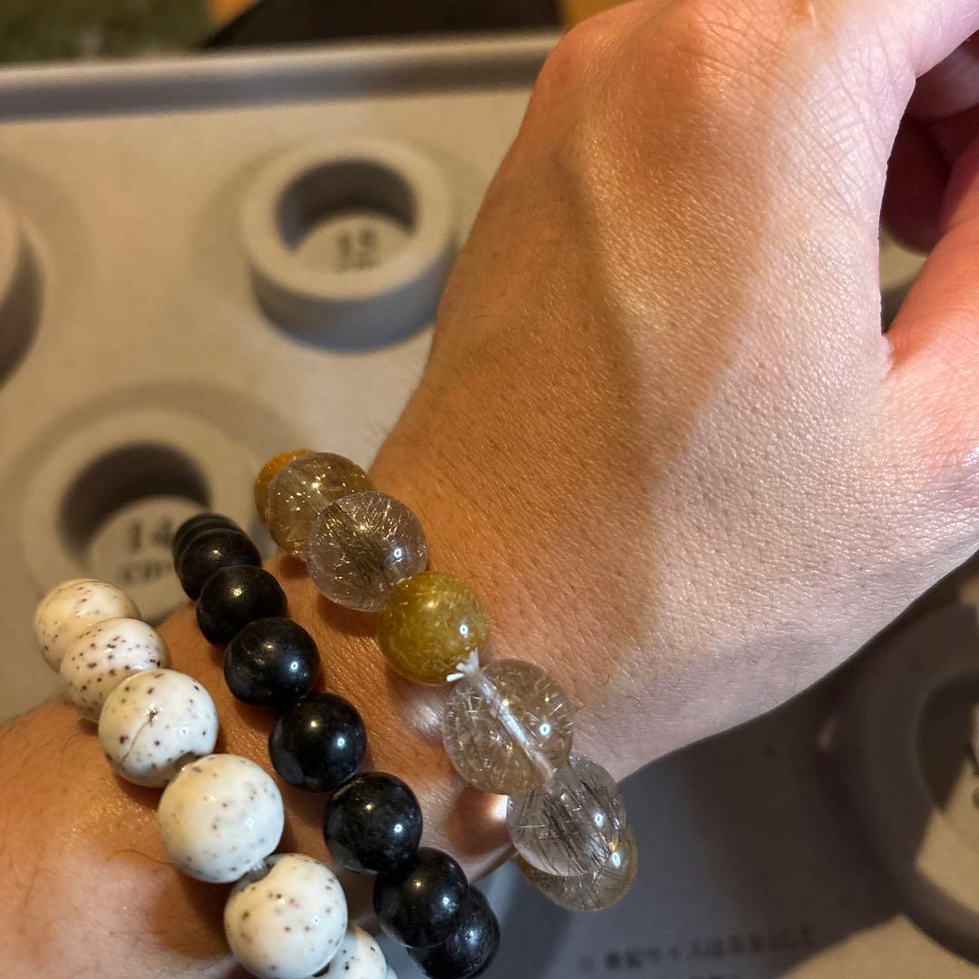 なんじゃこりゃ！すっごいエネルギーのルチルになった！銀針ゴールドルチル！