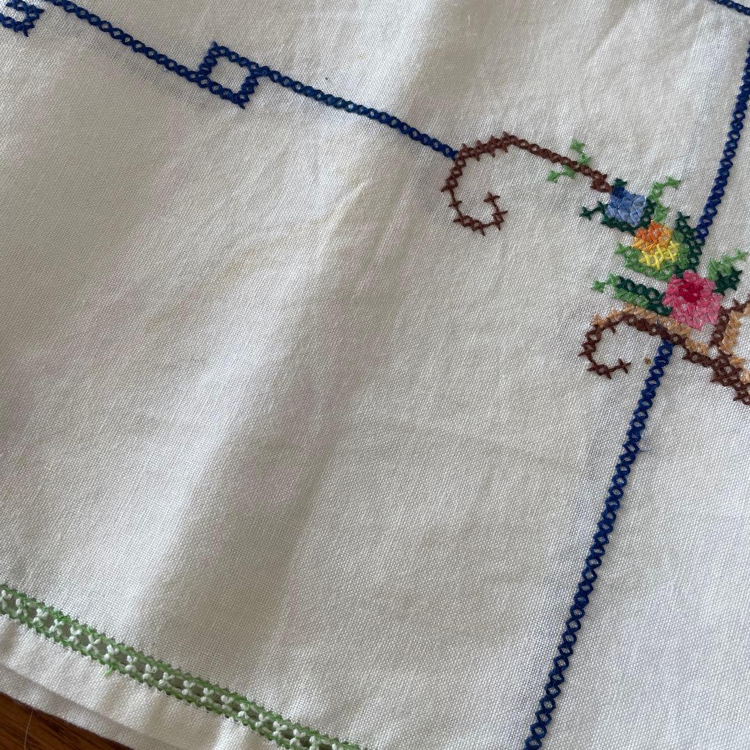 フランスアンティーク花の刺繍テーブルクロス豪華