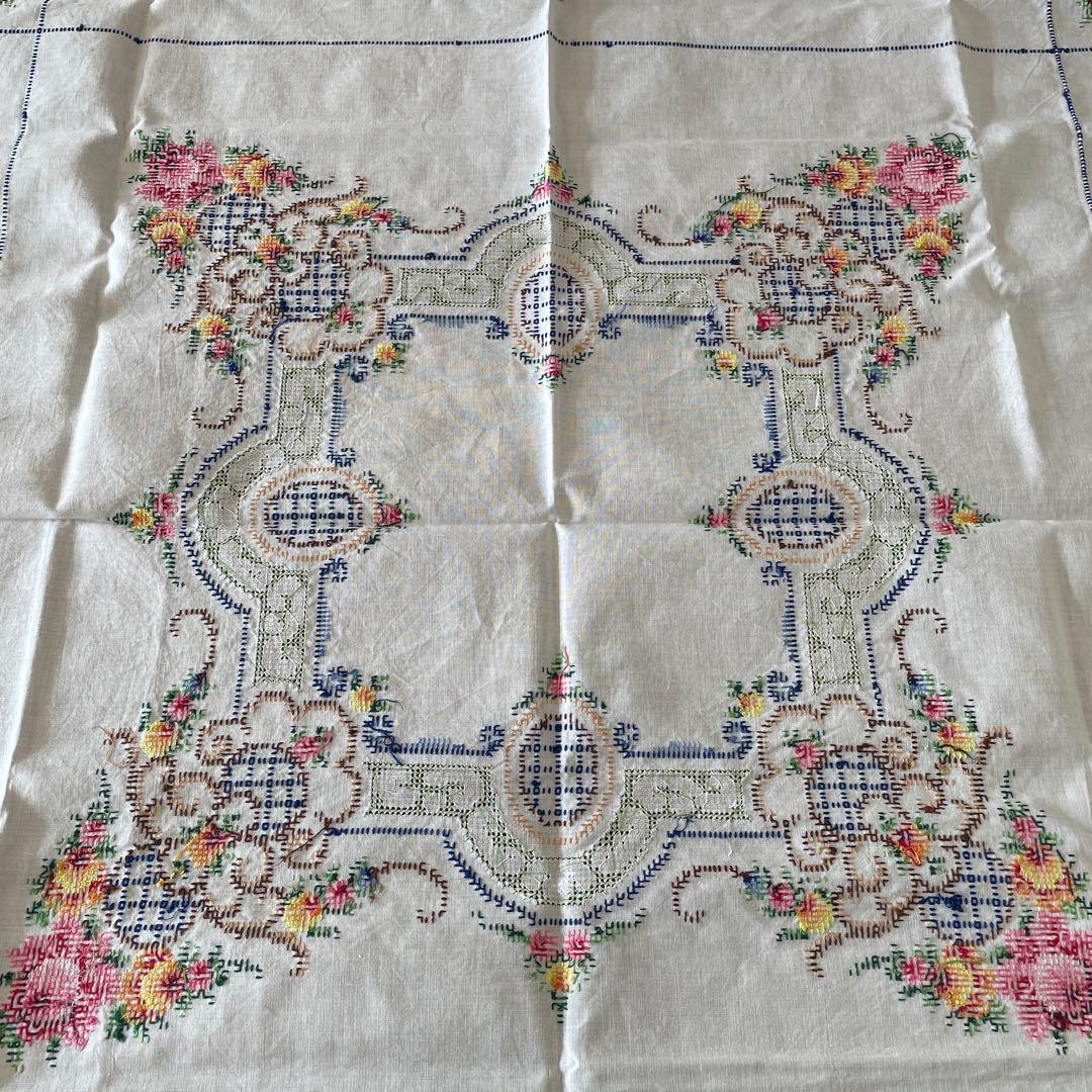 フランスアンティーク花の刺繍テーブルクロス豪華