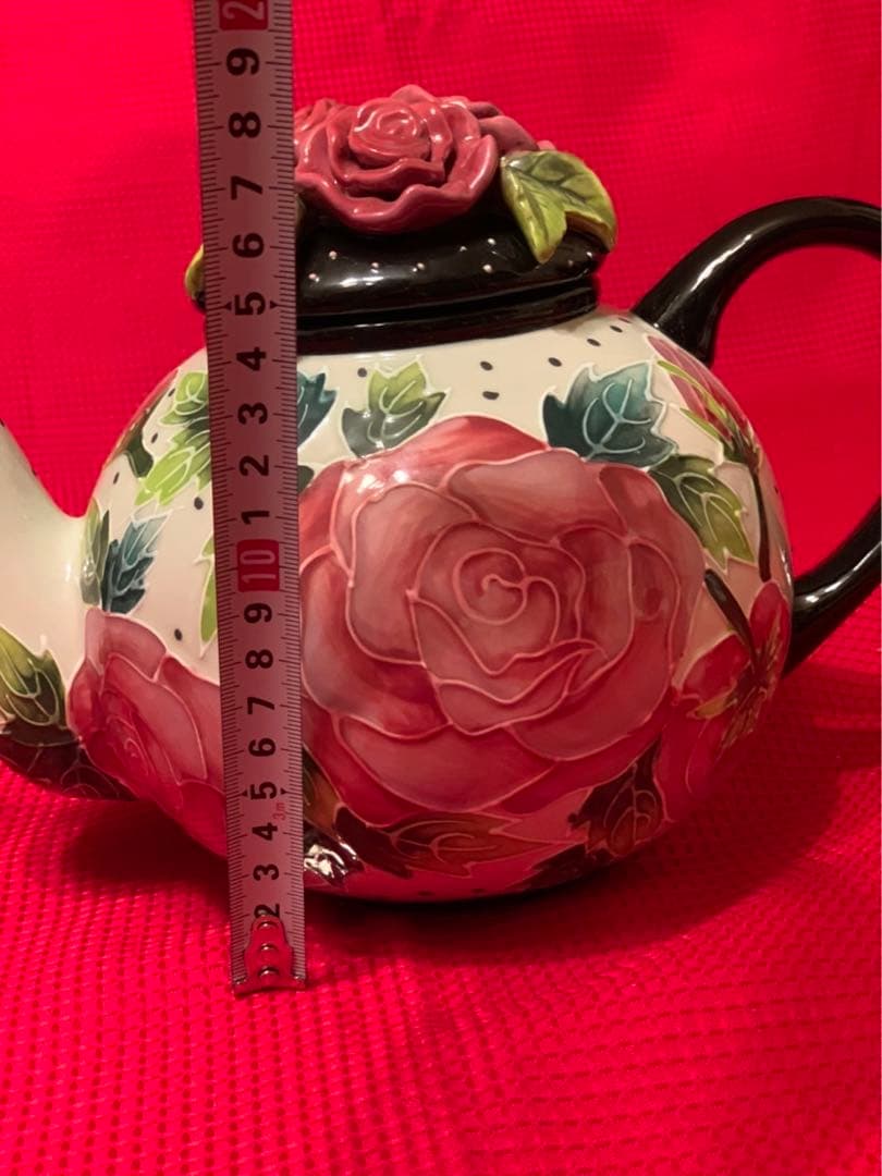 Tea pot “ No Brand”