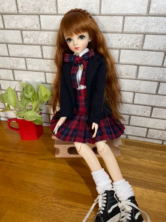 ６０センチ関節球体人形の学生服