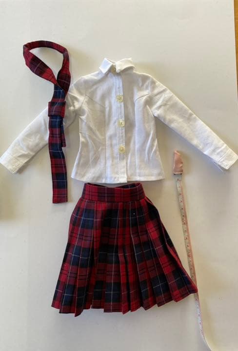 ６０センチ関節球体人形の学生服