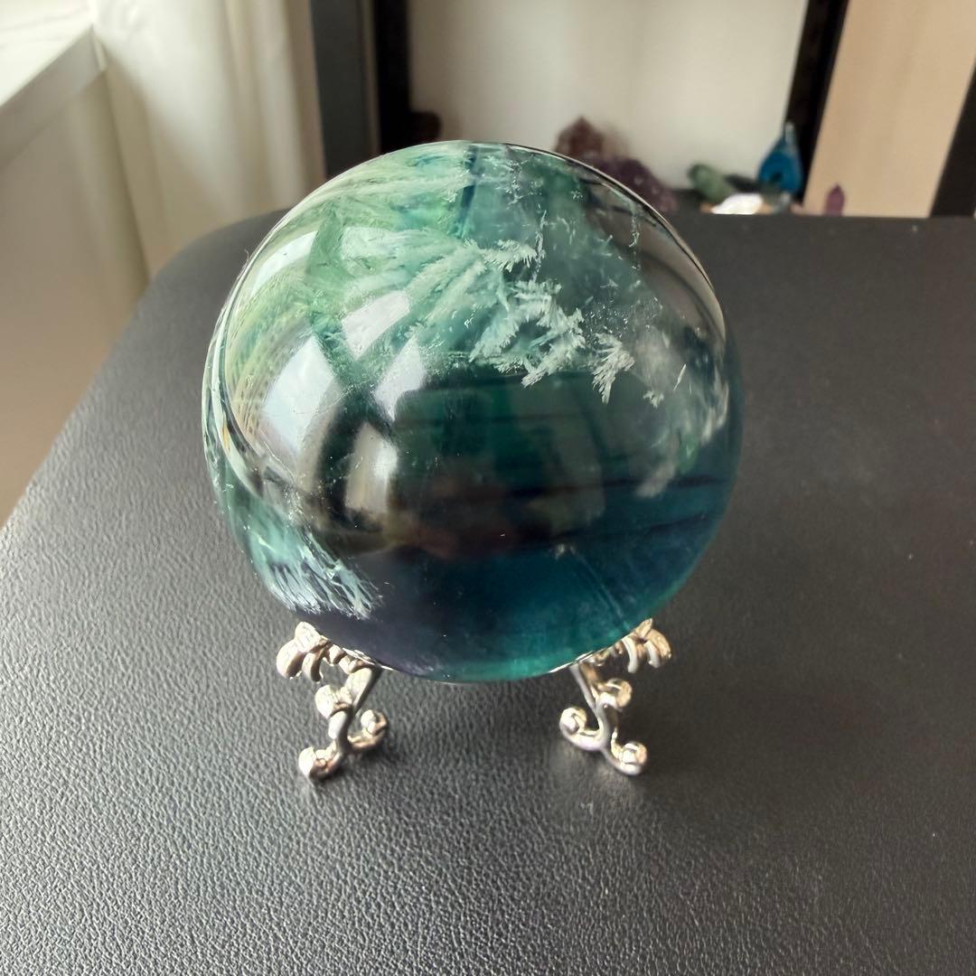 天然石フェザーフローライトのスフィア　丸玉　置物NO.030203