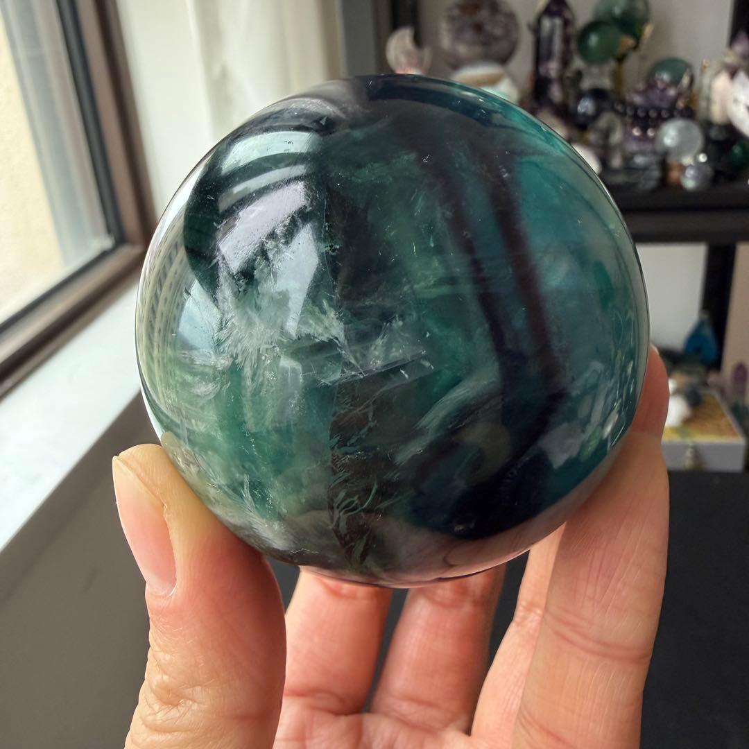 天然石フェザーフローライトのスフィア　丸玉　置物NO.030203