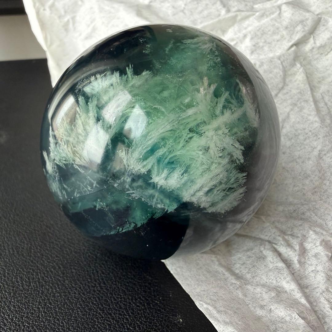 天然石フェザーフローライトのスフィア　丸玉　置物NO.030203