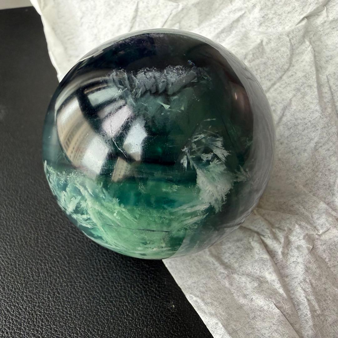 天然石フェザーフローライトのスフィア　丸玉　置物NO.030203