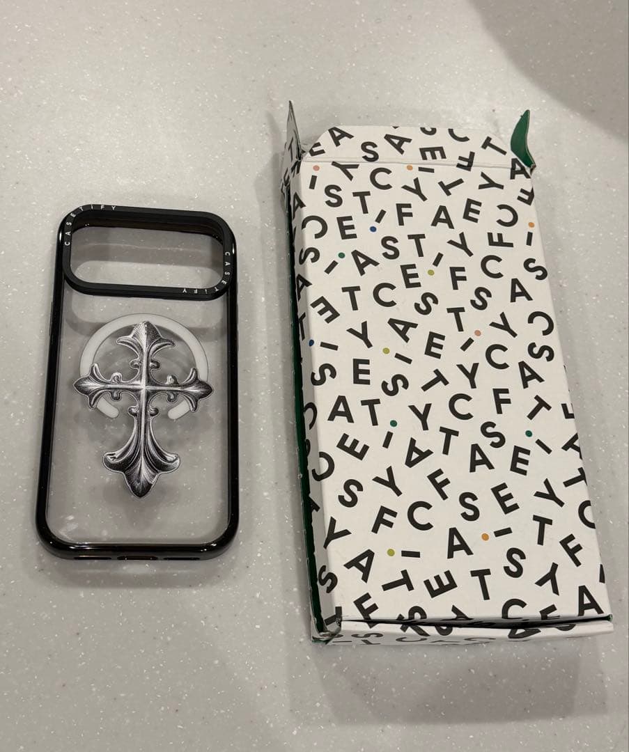 CASETiFY クロス iPhone17 Pro Max ケース ブラック