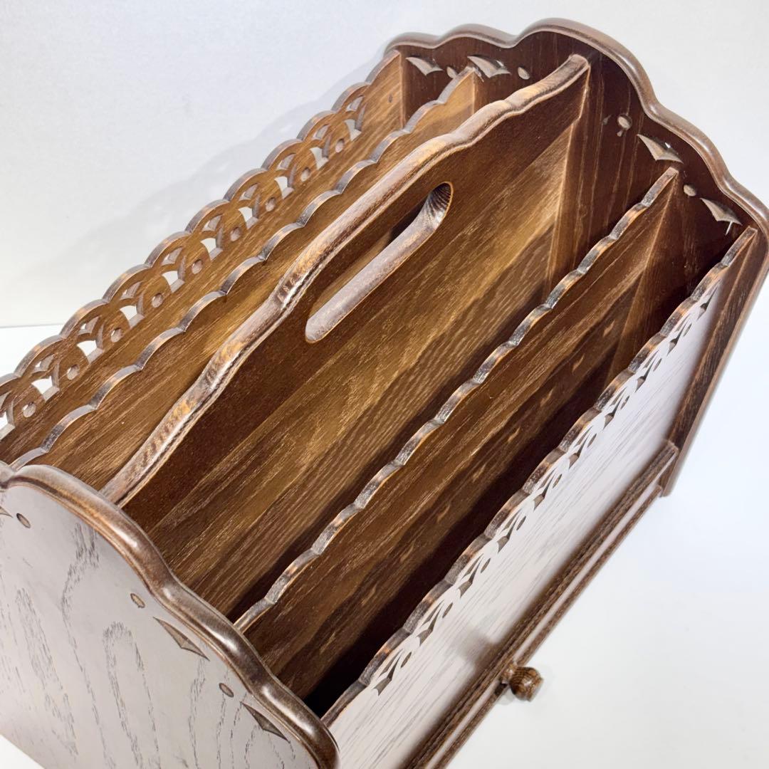 希少！パリの雑貨屋 マガジンラック レース模様 レトロ アンティーク